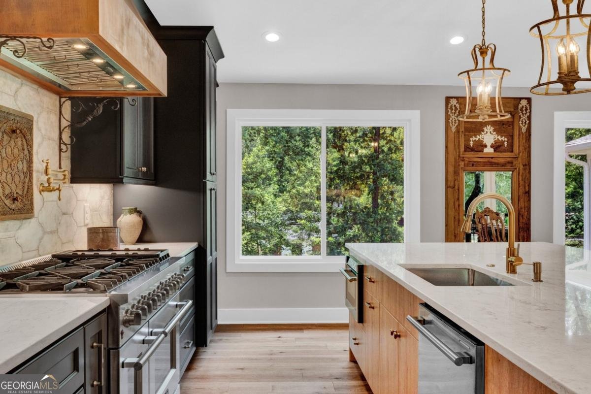 230 Thistlewood Lane Roswell - 8