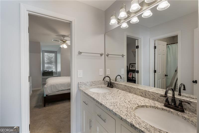 13520 Providence Lake Alpharetta - 34