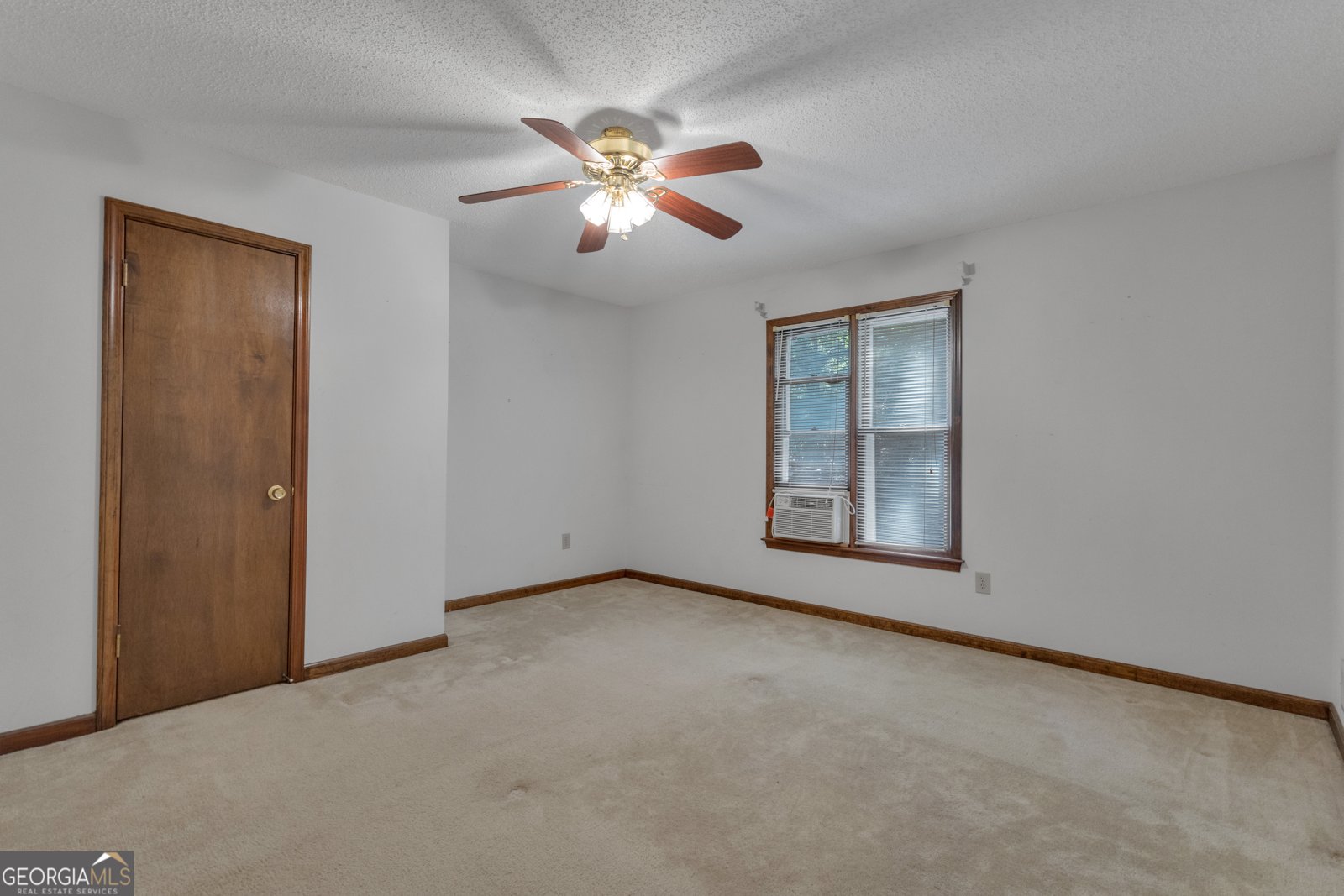 390 Stoneridge Way Fayetteville - 2
