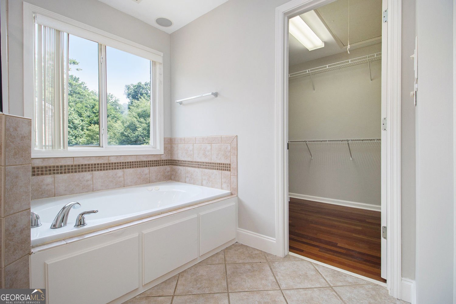 5575 Julian Place Atlanta - 31