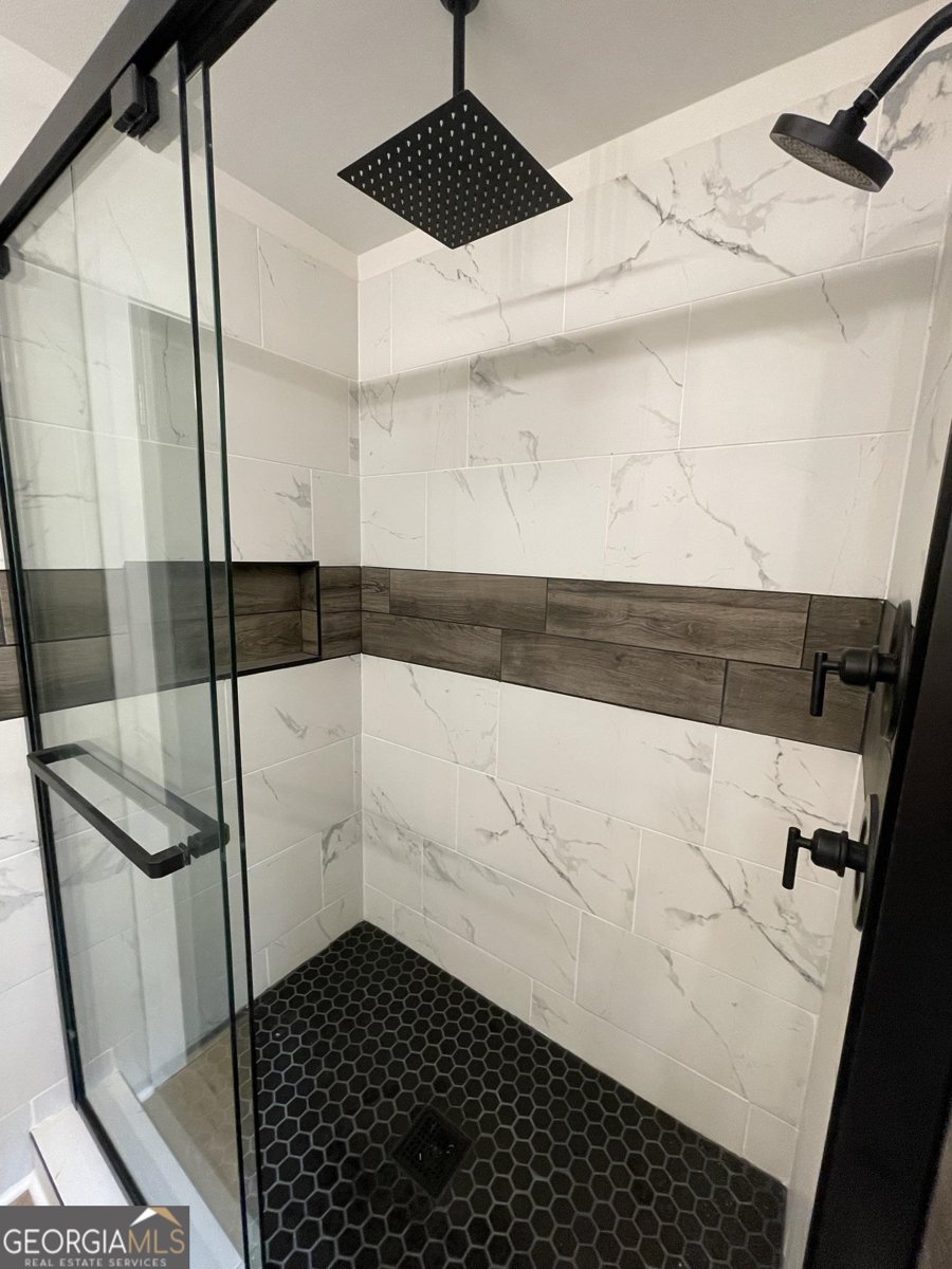 319 Cooley Road Lagrange - 11