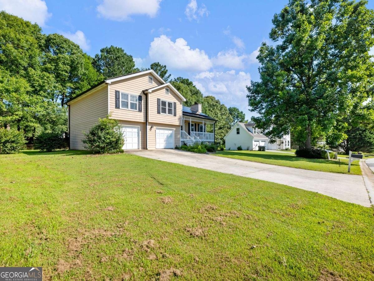 443 Rhett Drive Loganville - 29