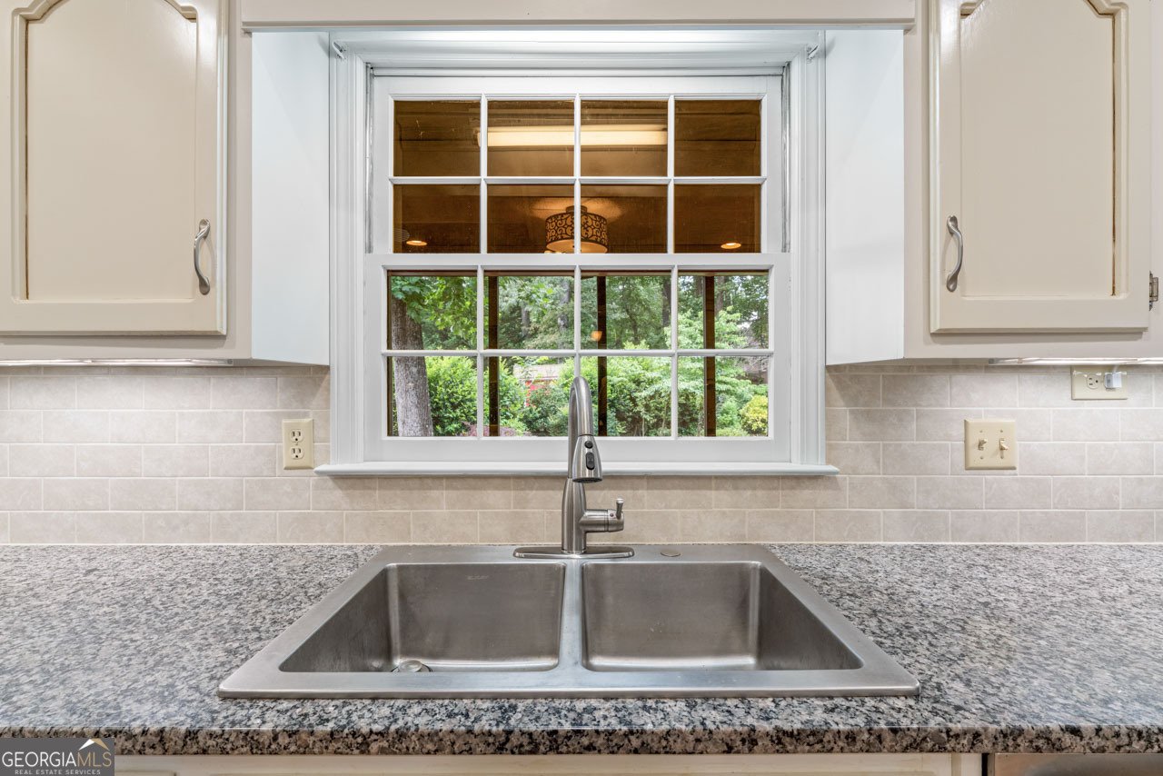 829 Bev Court Lawrenceville - 12