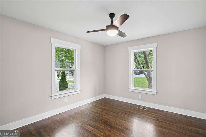 942 McLinden Avenue Smyrna - 15