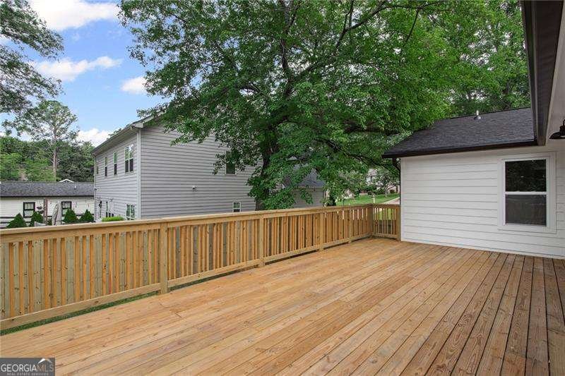 942 McLinden Avenue Smyrna - 27