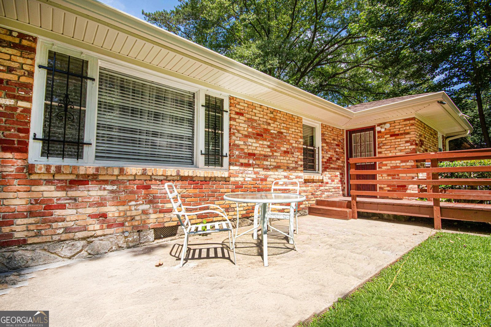 650 Lynhurst Drive Atlanta - 24