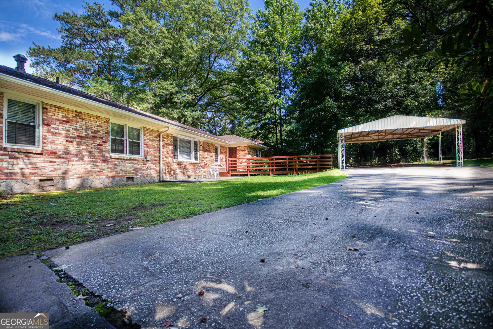 650 Lynhurst Drive Atlanta - 25