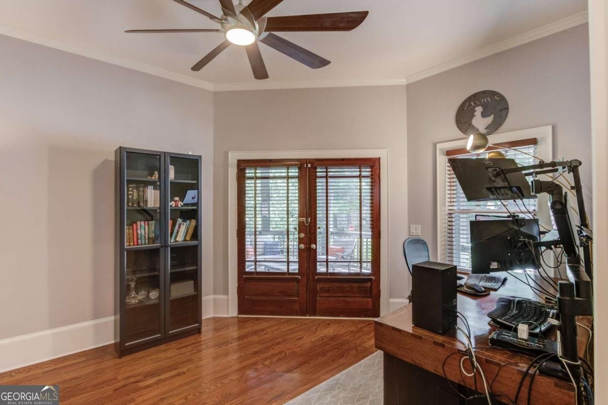 260 Peachtree Street Norcross - 23