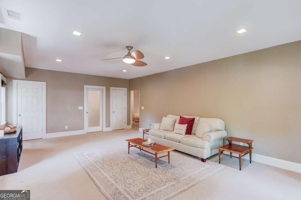 260 Peachtree Street Norcross - 46