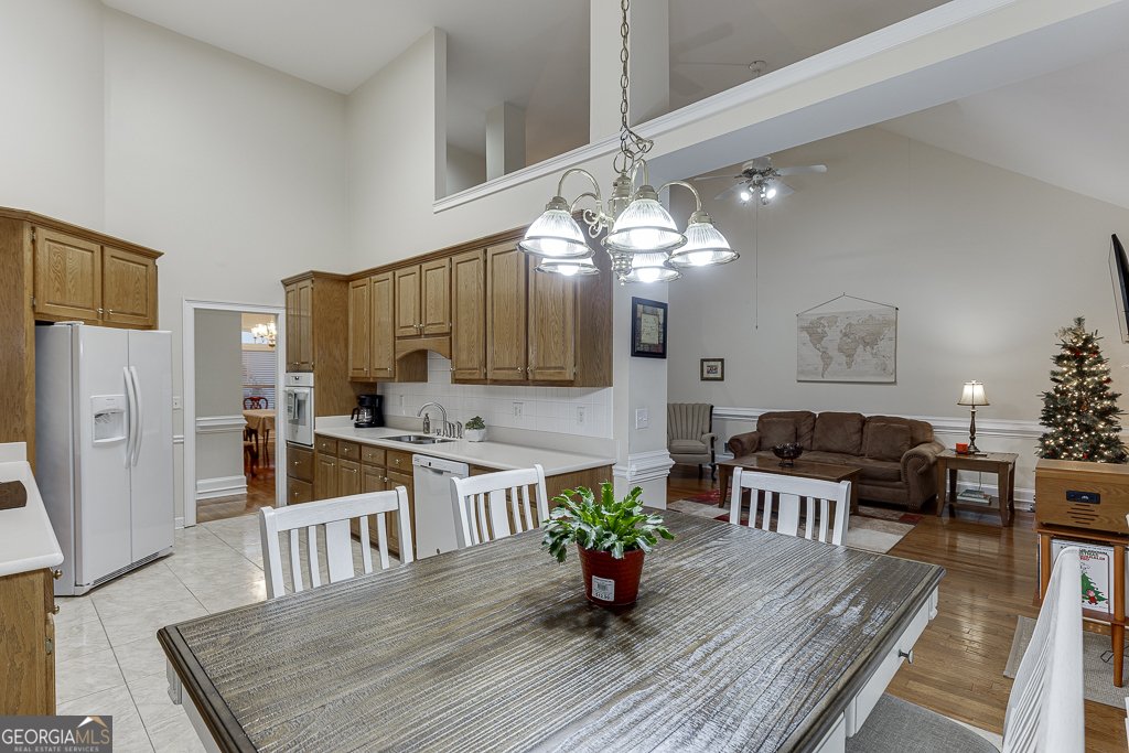 995 Lewis Ridge Circle Lawrenceville - 17