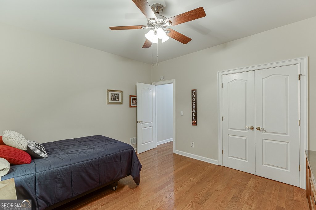 995 Lewis Ridge Circle Lawrenceville - 36
