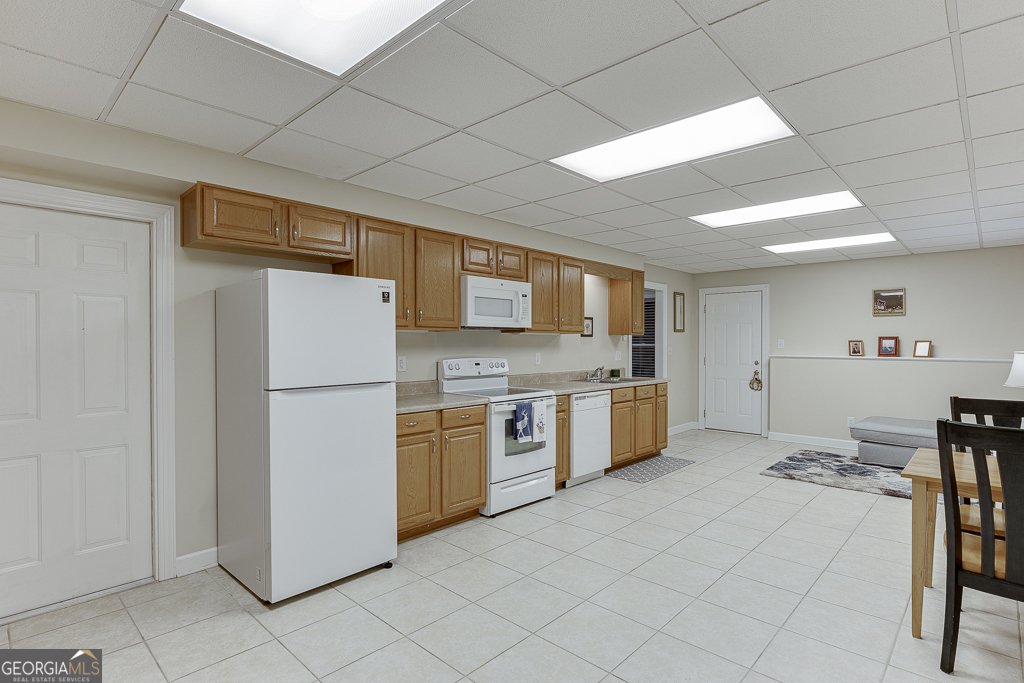 995 Lewis Ridge Circle Lawrenceville - 38