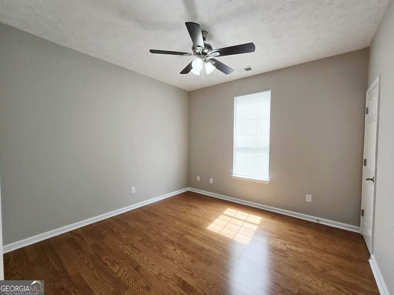 537 Goldfinch Way Stockbridge - 9