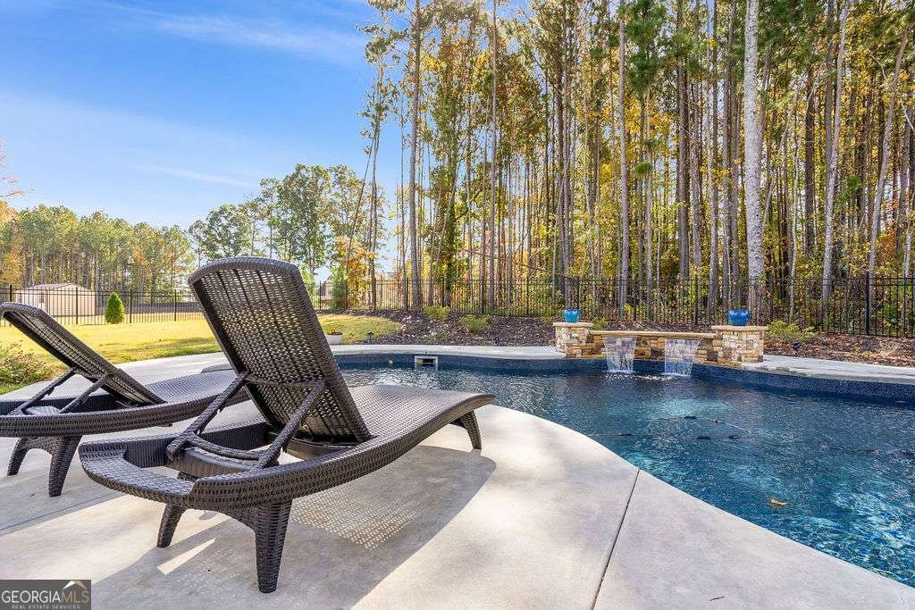125 Atkins Lane Fayetteville - 39