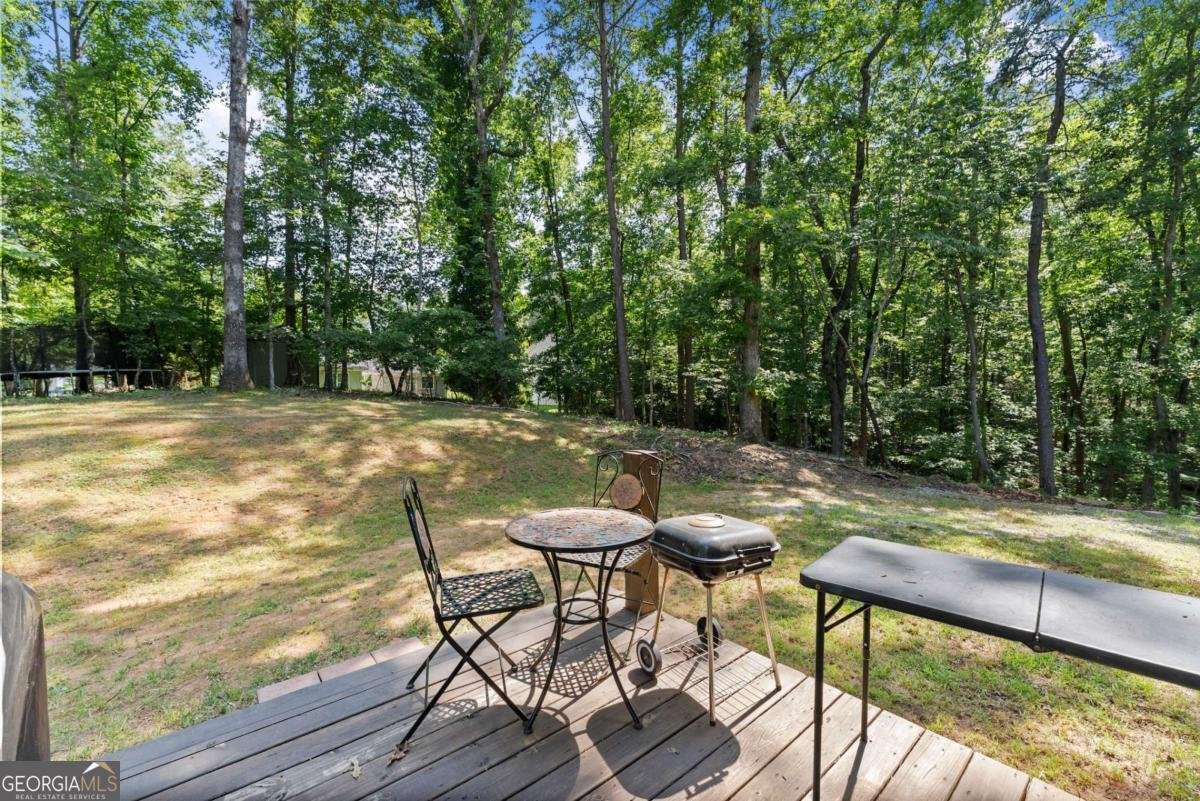 7611 Beachwood Drive Murrayville - 12