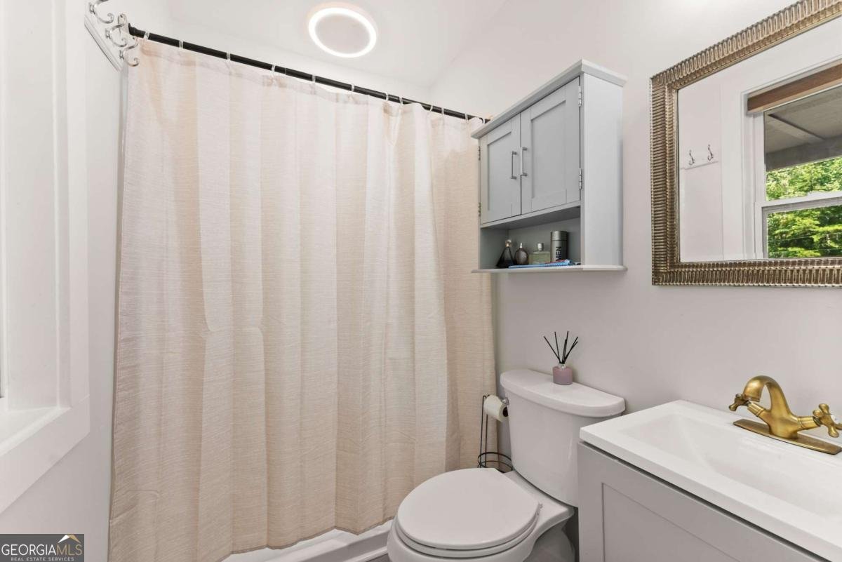 7611 Beachwood Drive Murrayville - 4