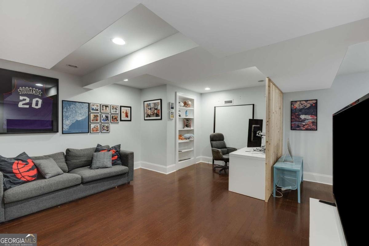 311 Glendale Avenue Decatur - 39