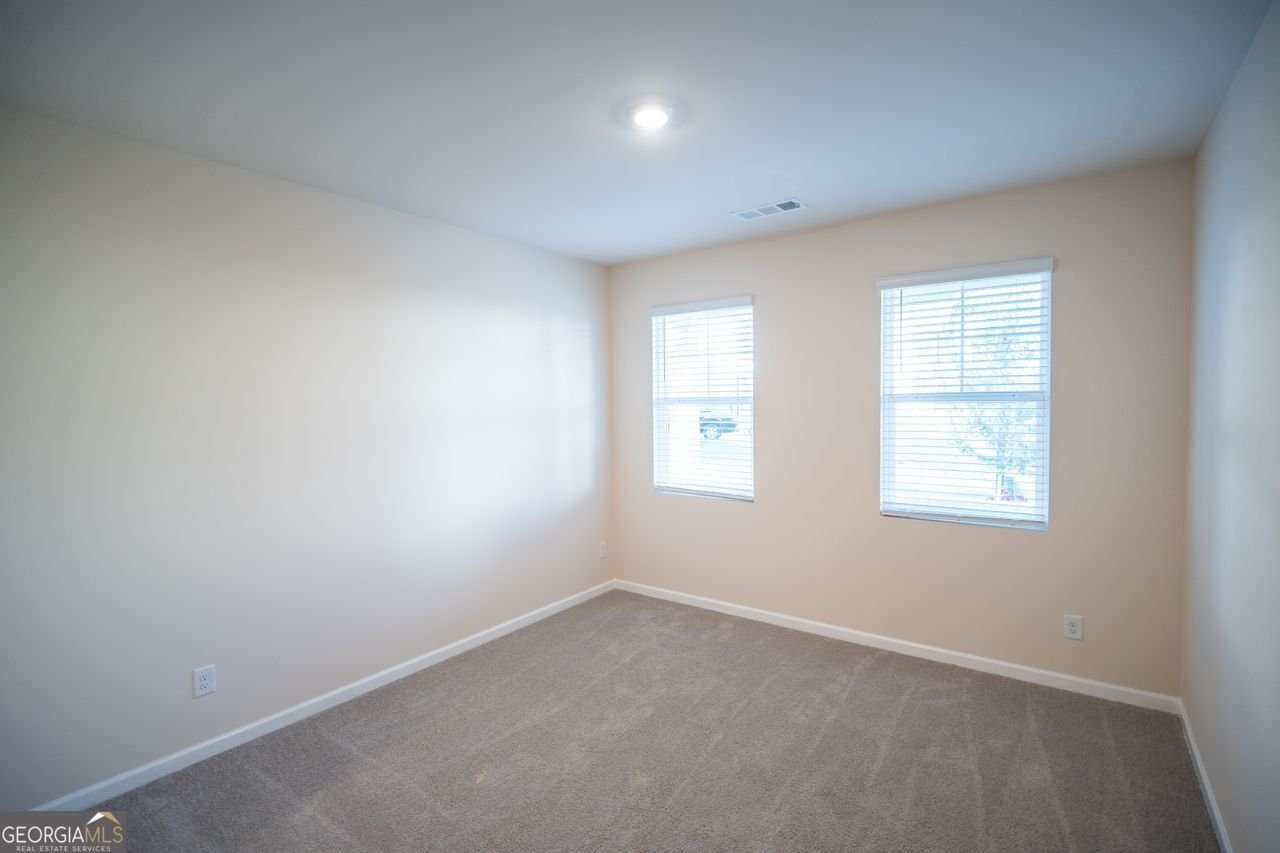 490 Barnwood Lane Dawsonville - 27