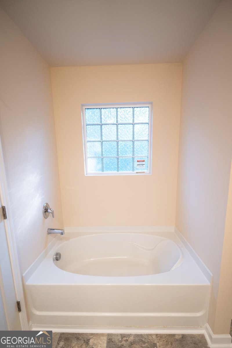 490 Barnwood Lane Dawsonville - 32