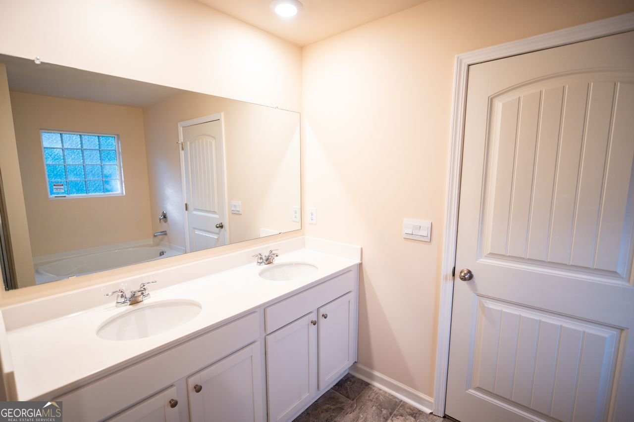 490 Barnwood Lane Dawsonville - 34