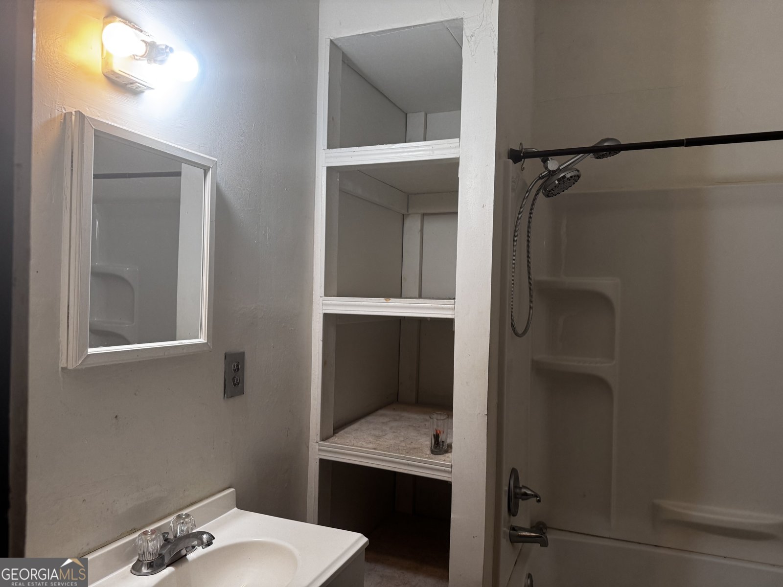 1373 Lucile Avenue Atlanta - 26