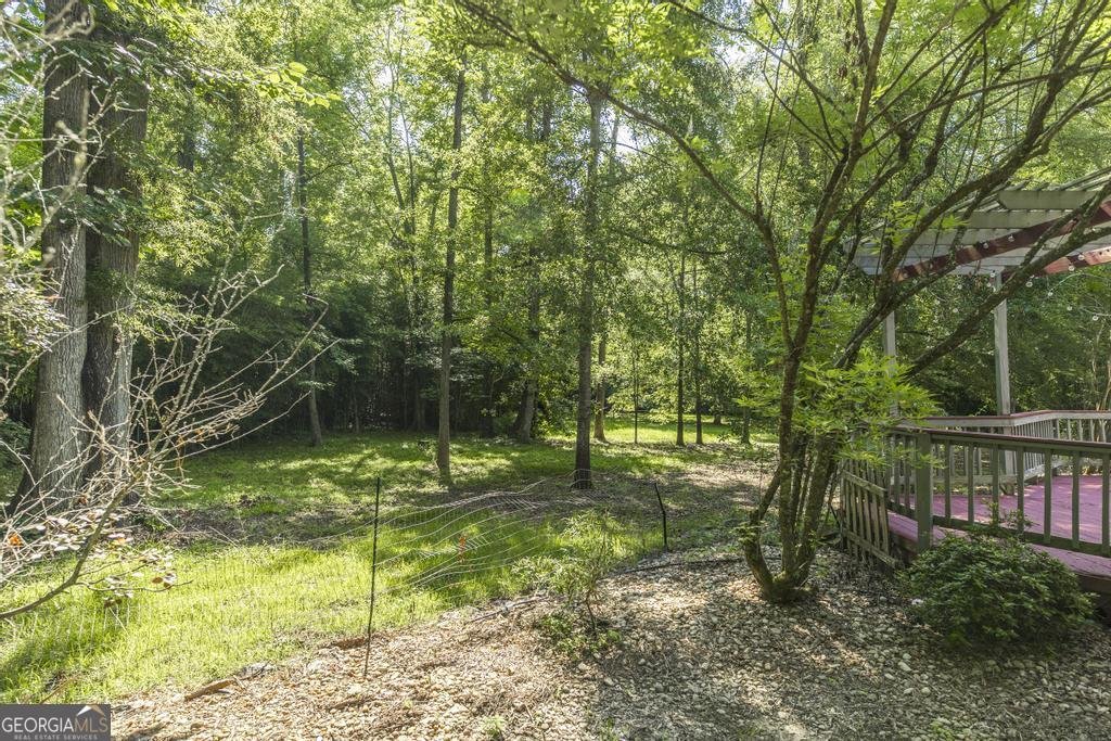 108 Clarendon Court Macon - 16