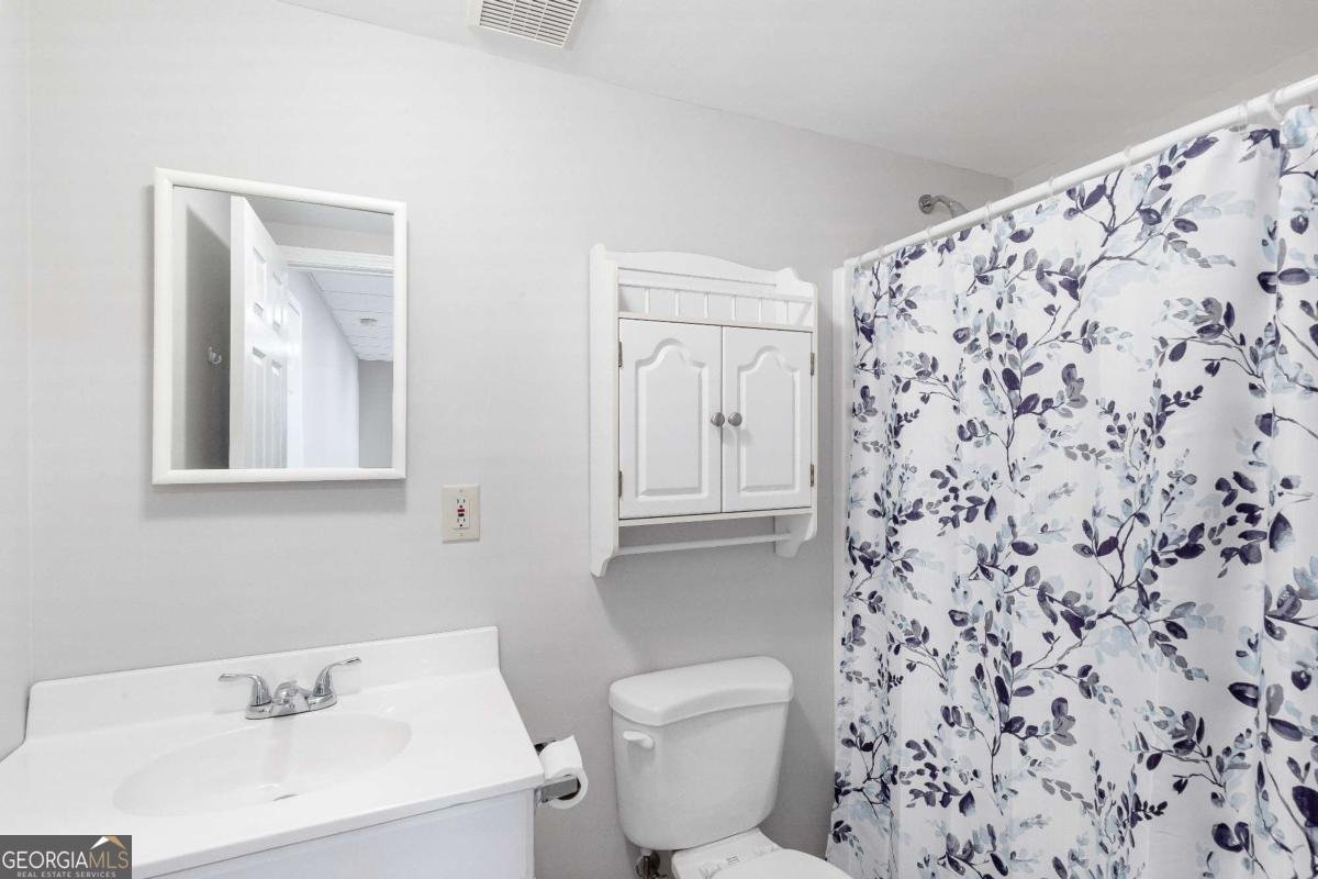 8073 RIDGE Valley Woodstock - 26