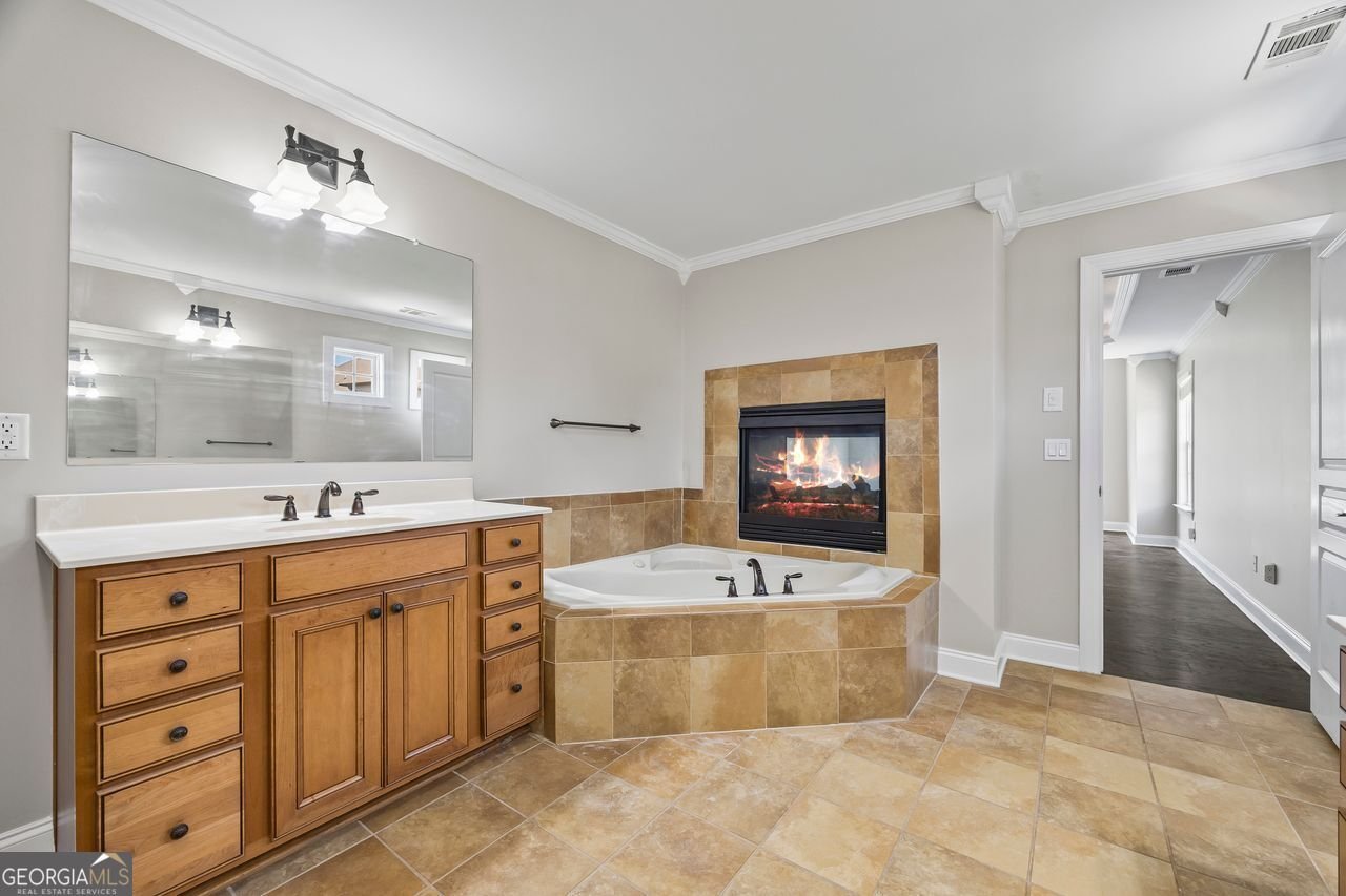3843 DRAGON FLY Lane Loganville - 28