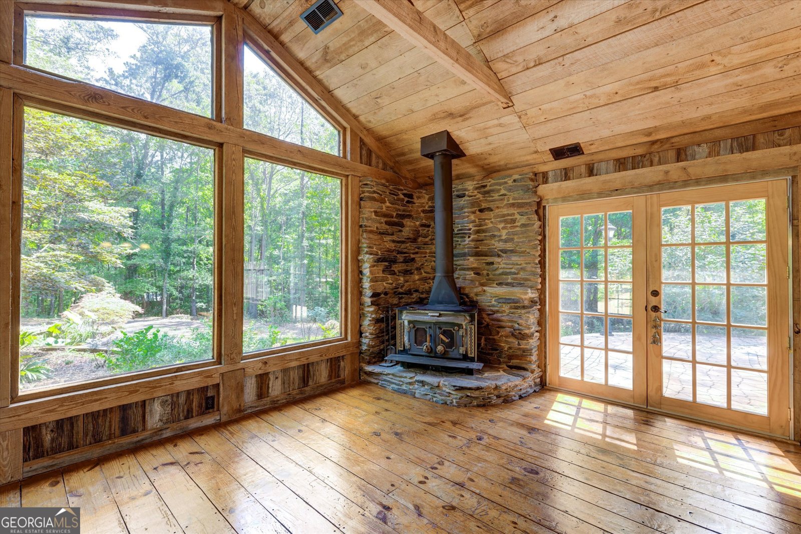 424 Hampton Road Hampton - 18