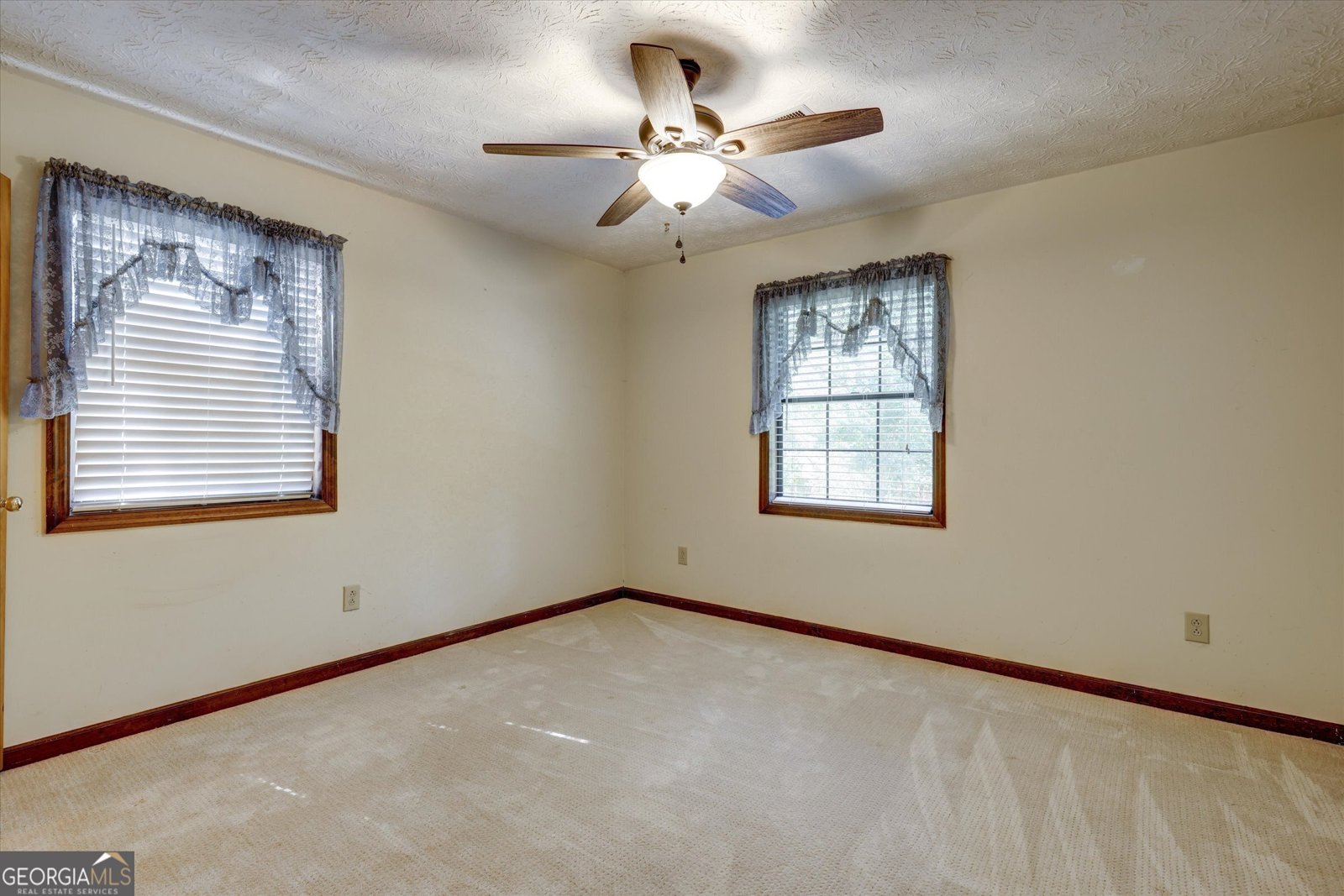 424 Hampton Road Hampton - 52