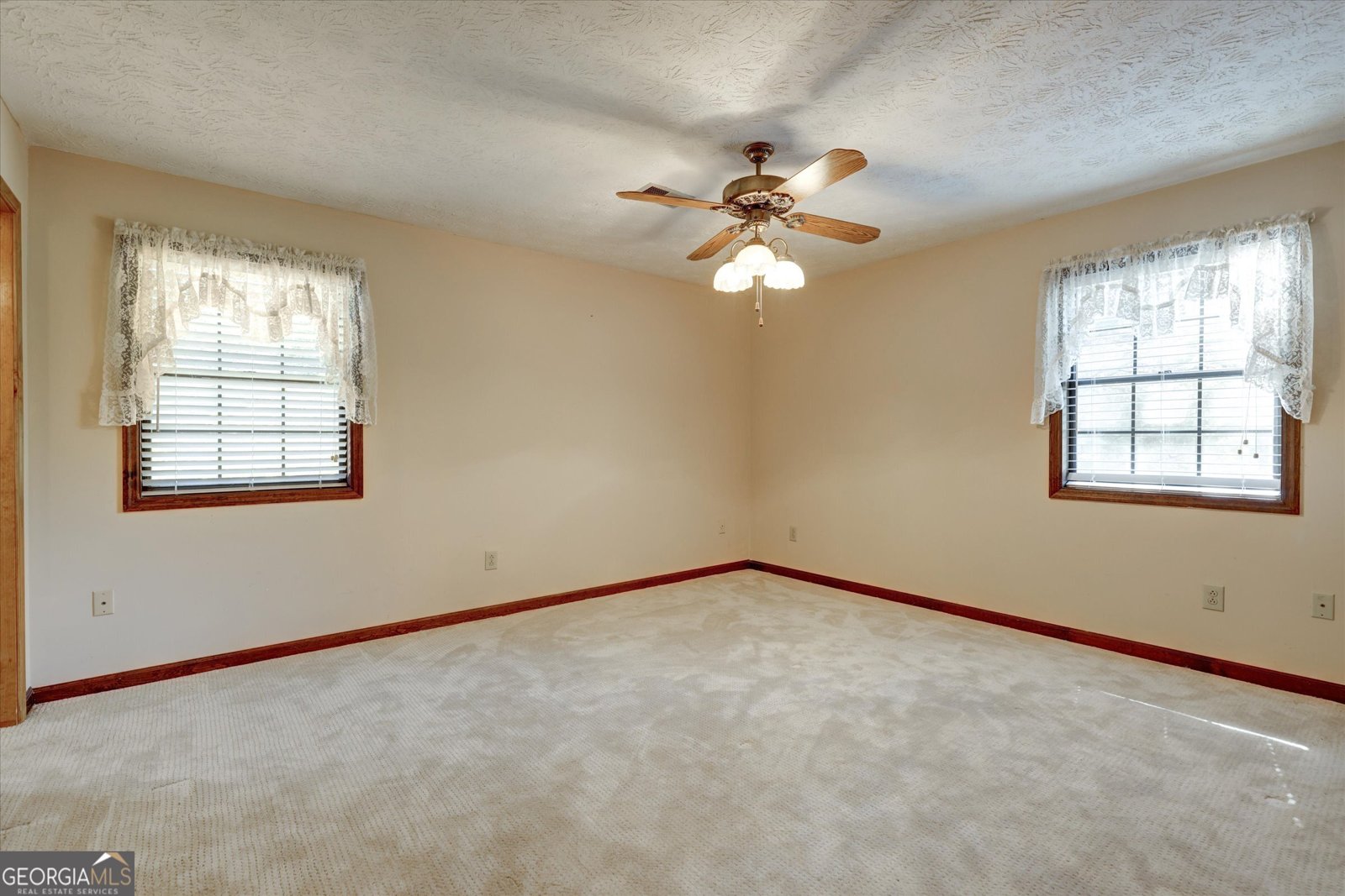 424 Hampton Road Hampton - 57