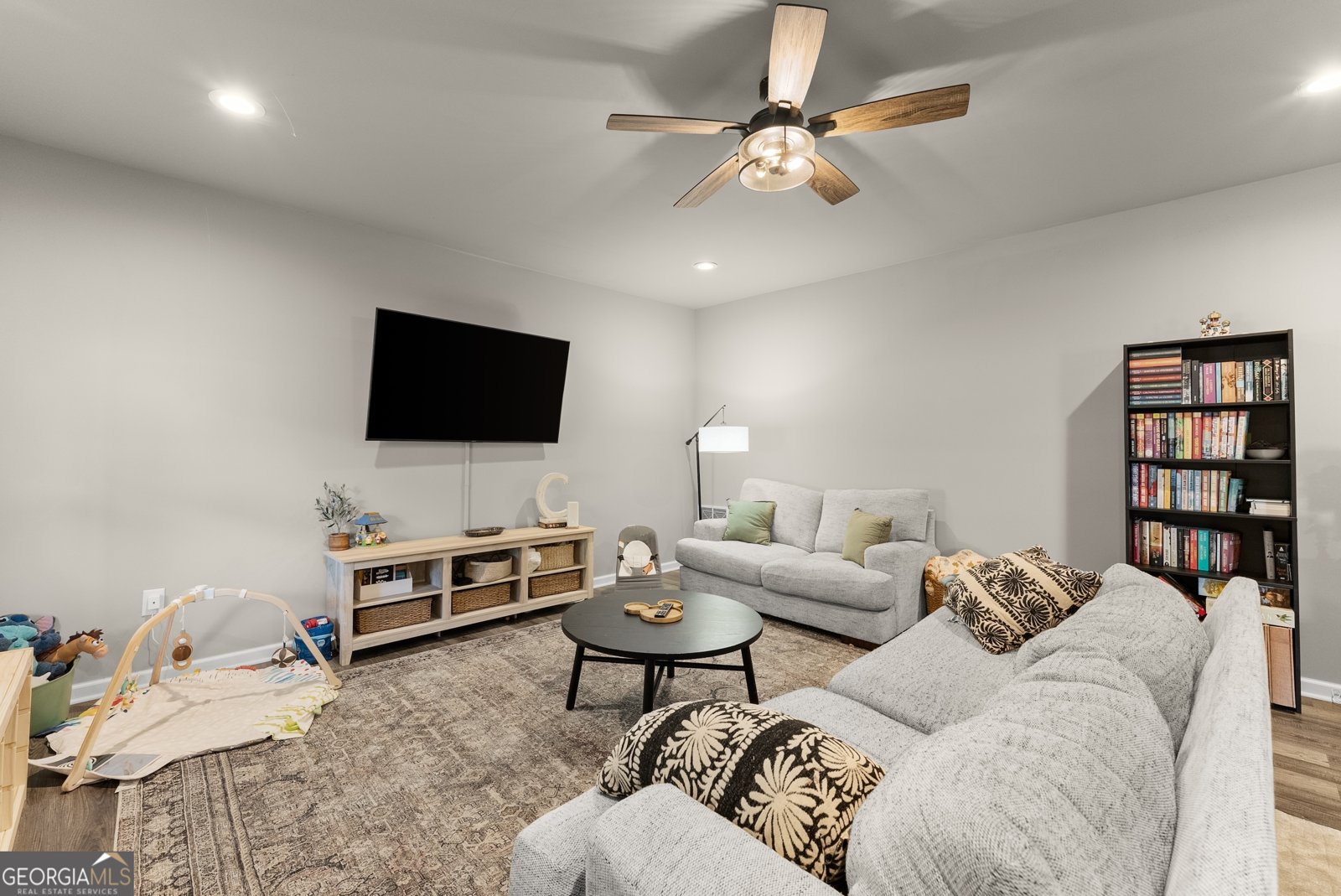 2235 Woodmarsh Circle Auburn - 44