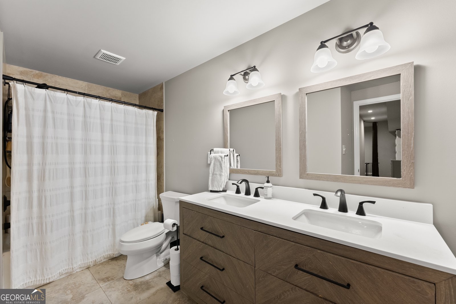 2235 Woodmarsh Circle Auburn - 47