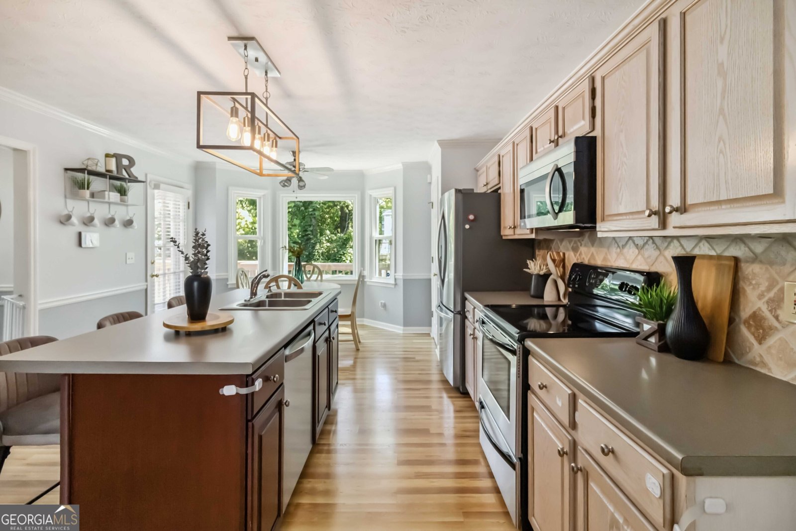 735 Jamie Way Woodstock - 15
