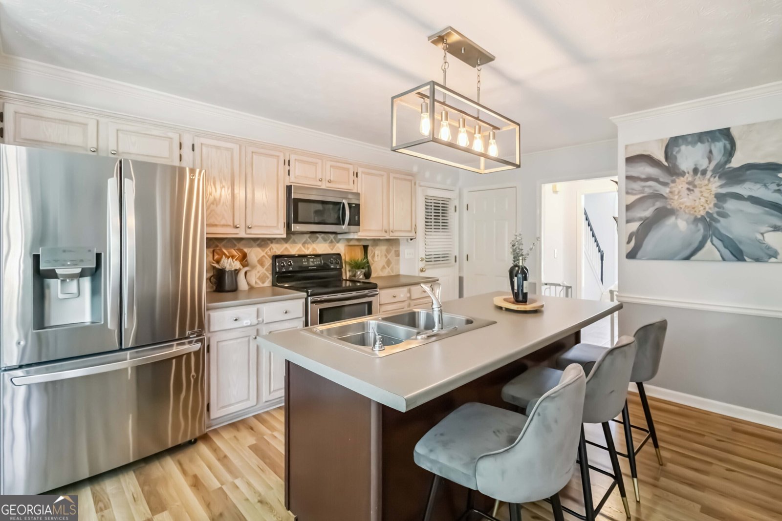 735 Jamie Way Woodstock - 16