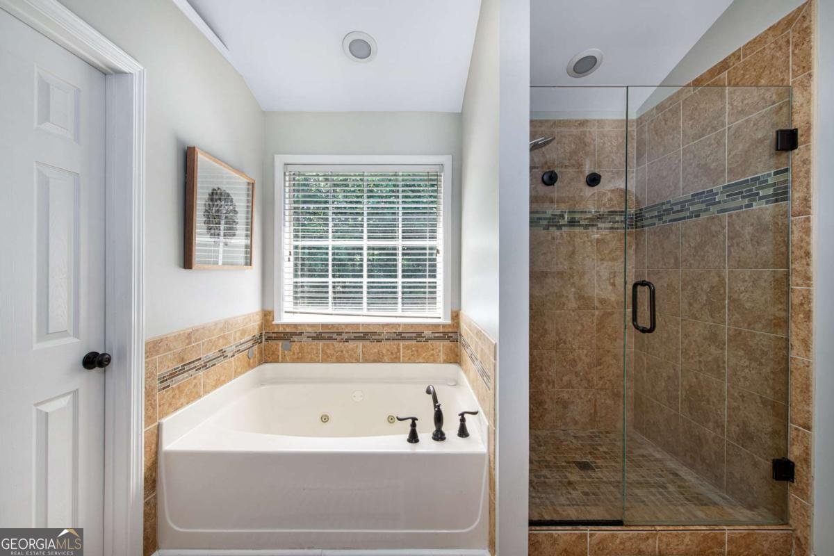 6030 Rives Drive Alpharetta - 28
