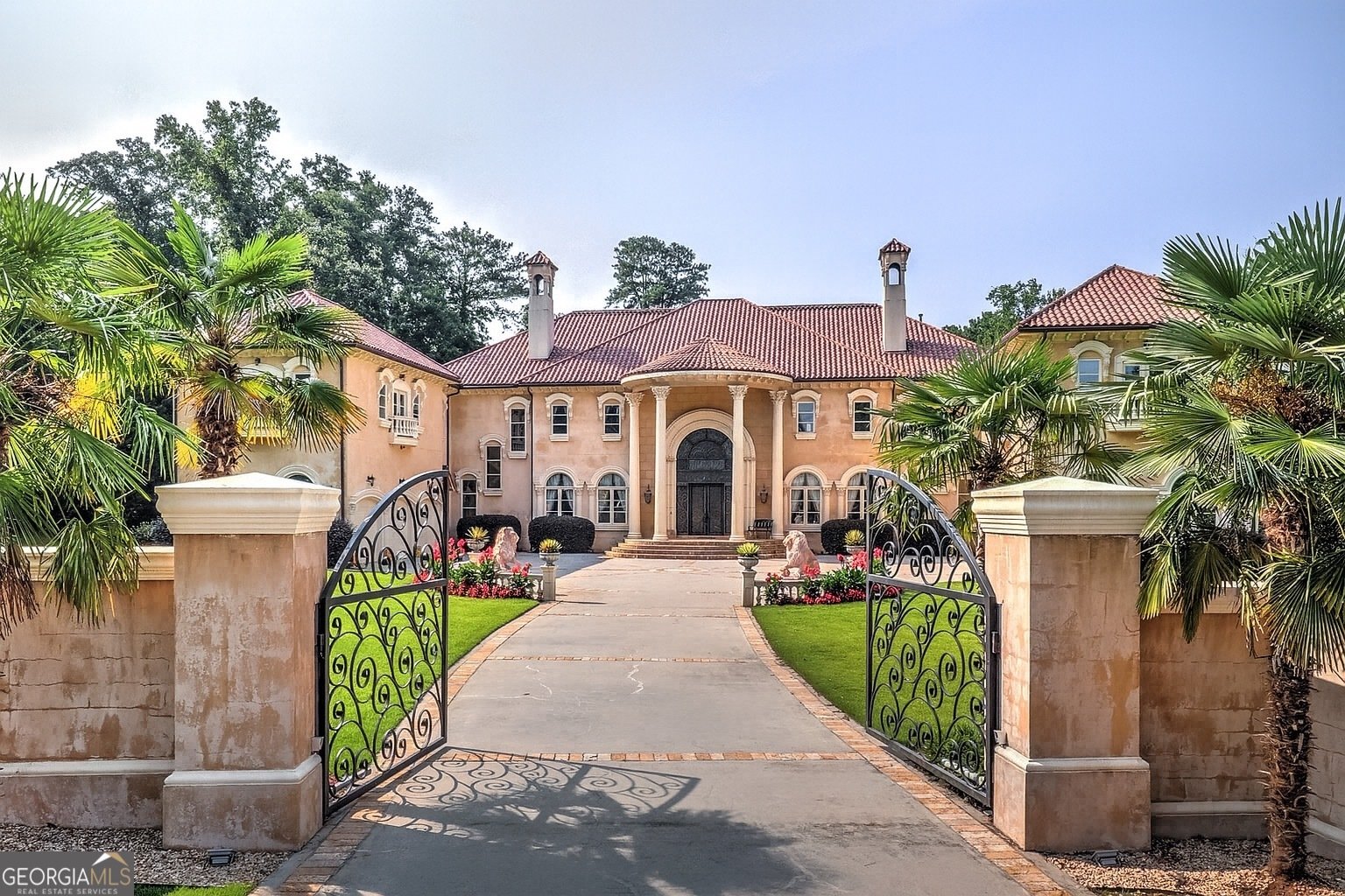 720 Heards Ferry Road Sandy Springs - 1