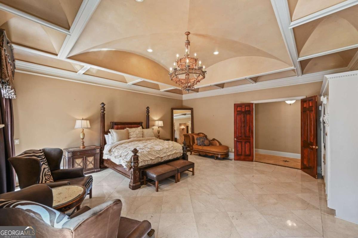 720 Heards Ferry Road Sandy Springs - 32