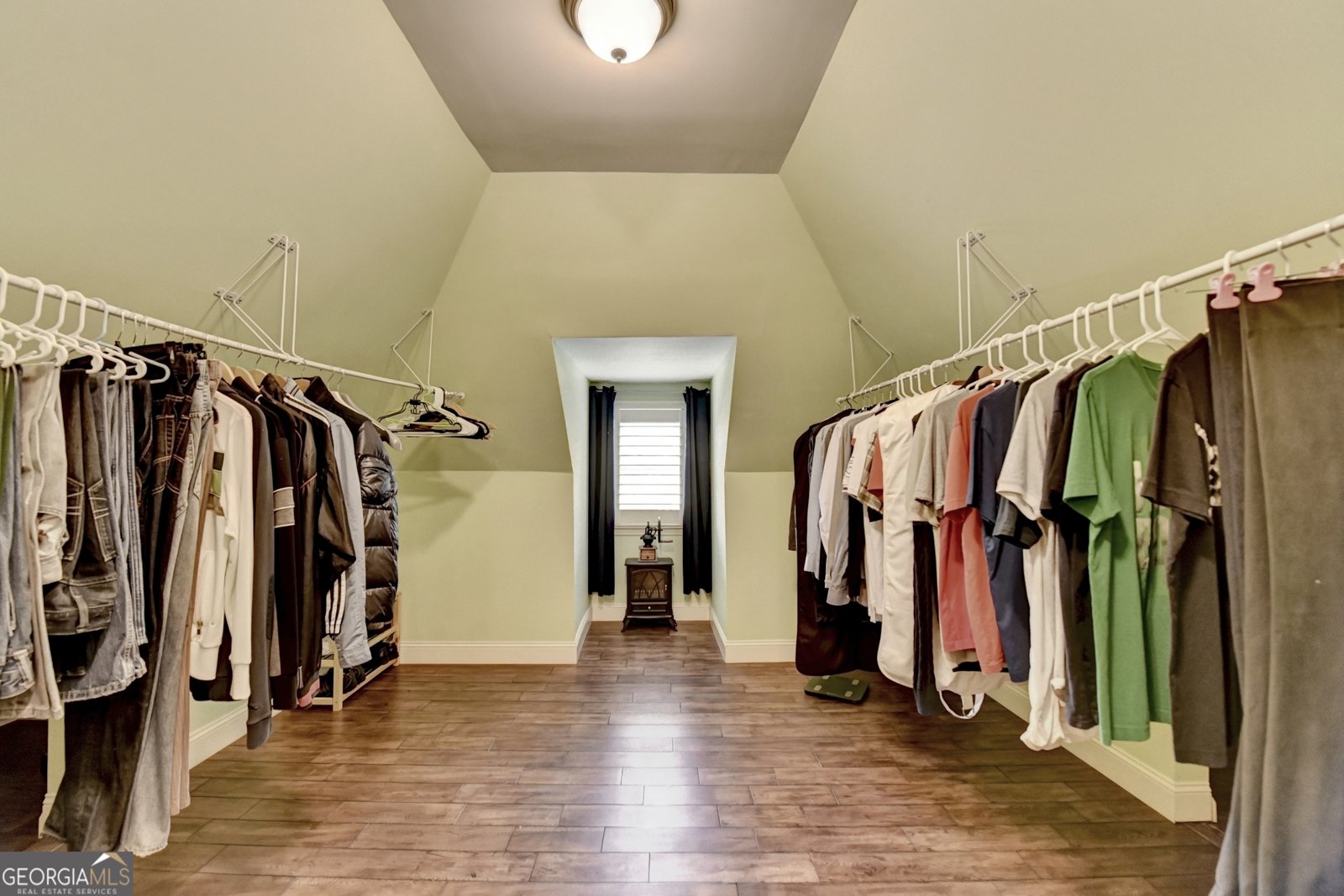 8230 Royal Melbourne Way Duluth - 10