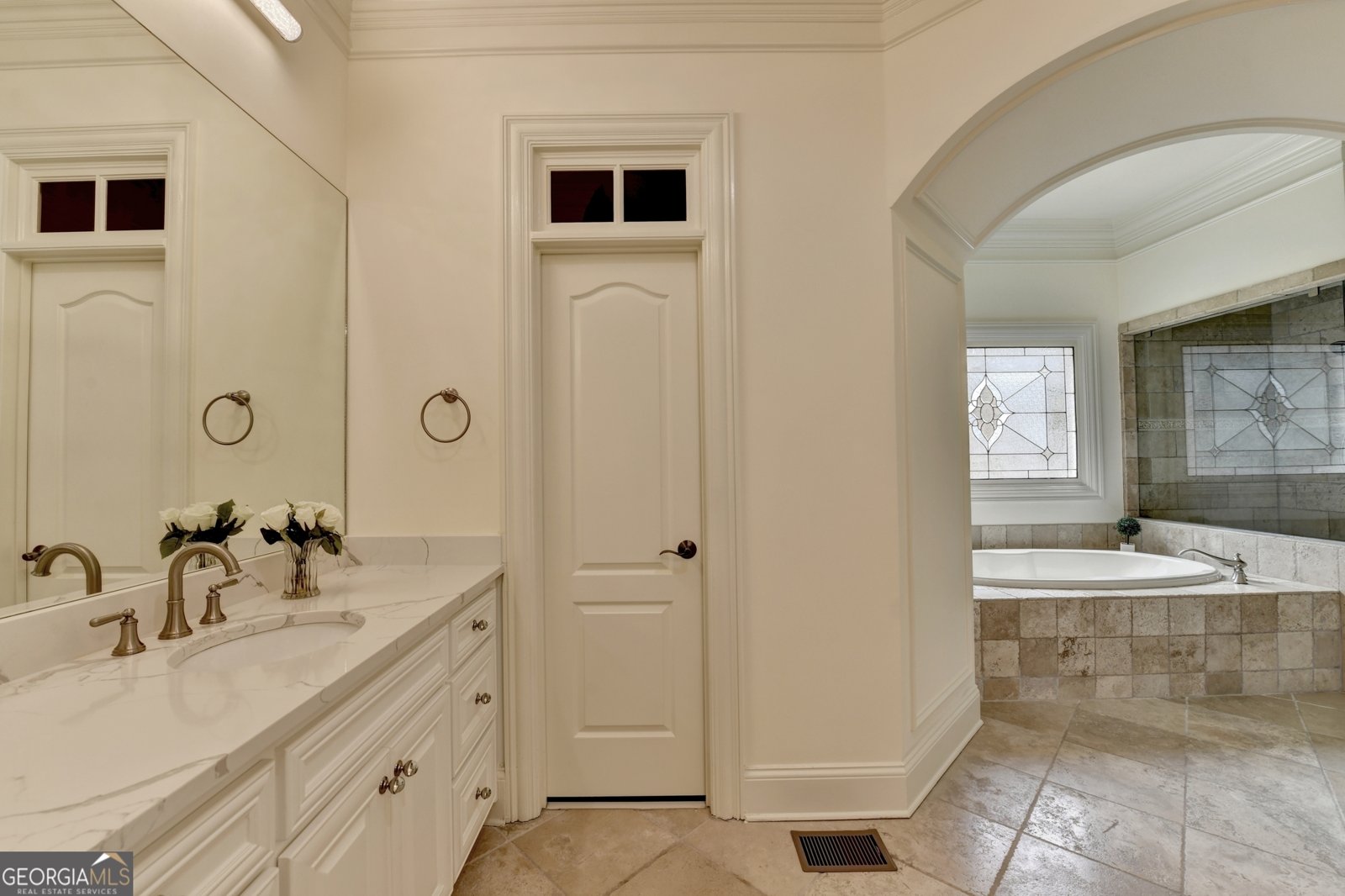 8230 Royal Melbourne Way Duluth - 38