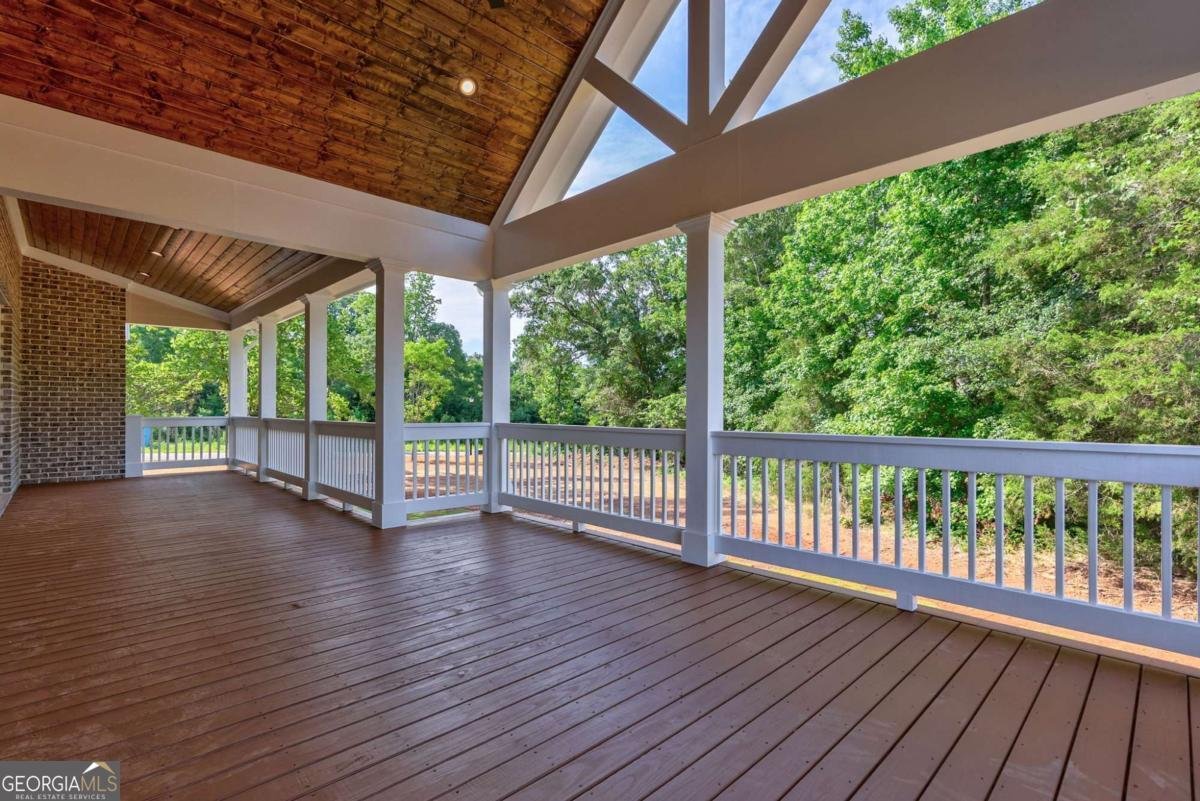 1147 Malcom Estates Point Bogart - 34