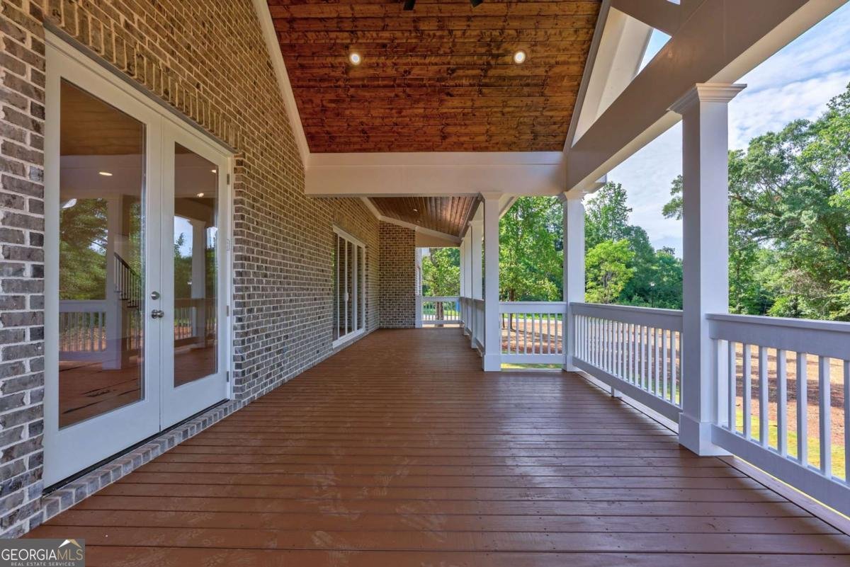 1147 Malcom Estates Point Bogart - 36