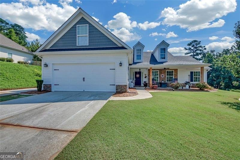 5105 ASHLEY FALLS Court Loganville - 1