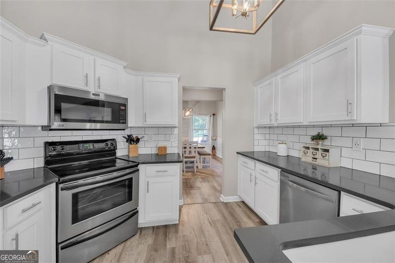 5105 ASHLEY FALLS Court Loganville - 12