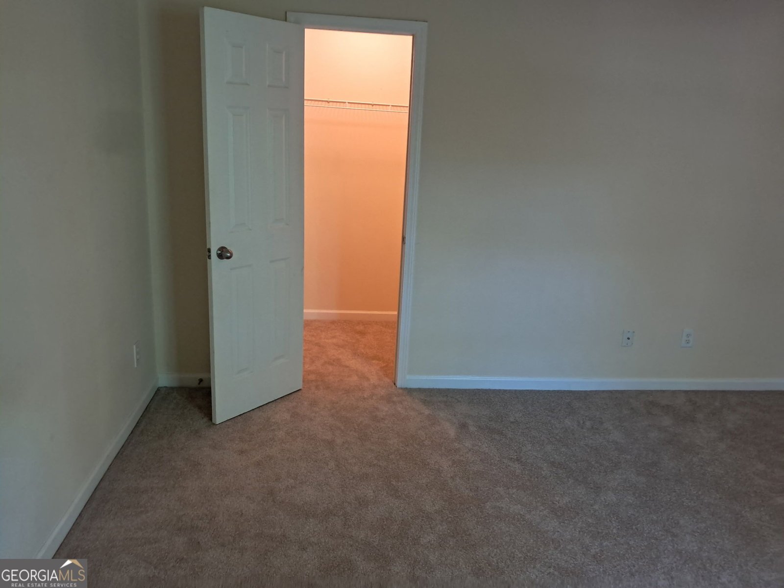 41 MIDDLEBROOK Drive Cartersville - 18