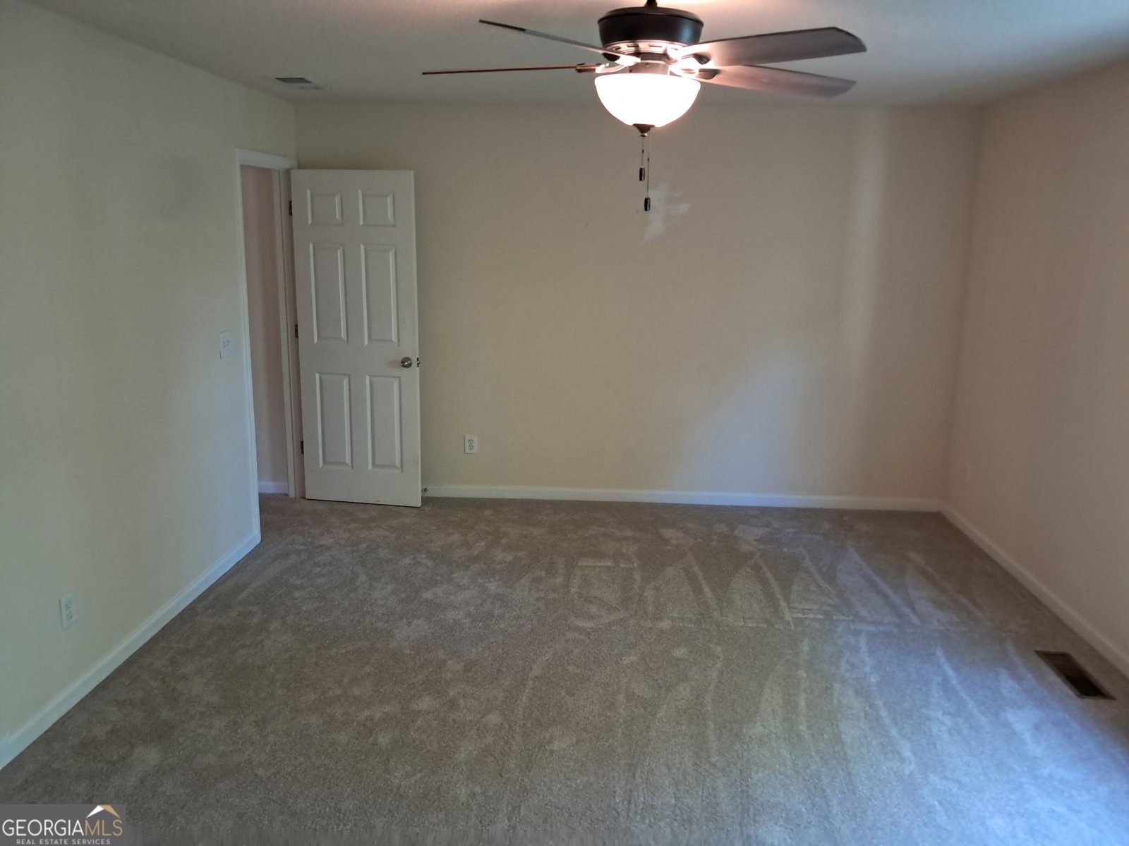 41 MIDDLEBROOK Drive Cartersville - 19