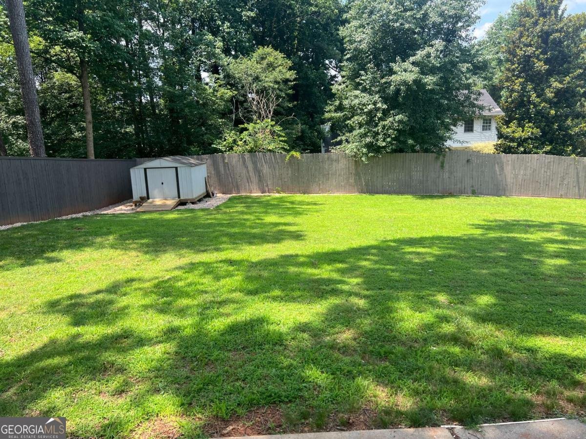 1725 Spindle Top Court Lilburn - 21