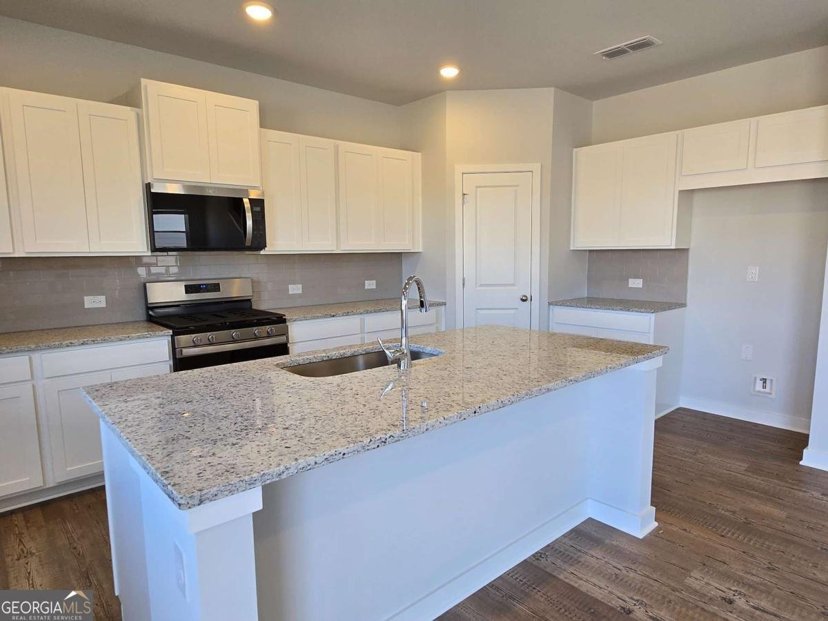 2539 Brown Dove Way Grayson - 3
