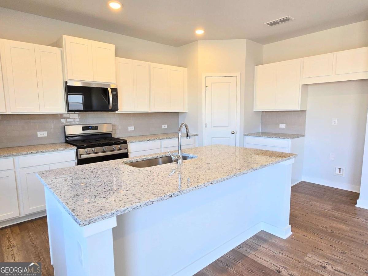 2539 Brown Dove Way Grayson - 4