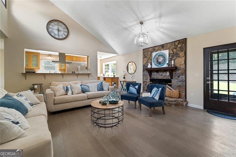 195 PINE TRAIL Road Fayetteville - 8